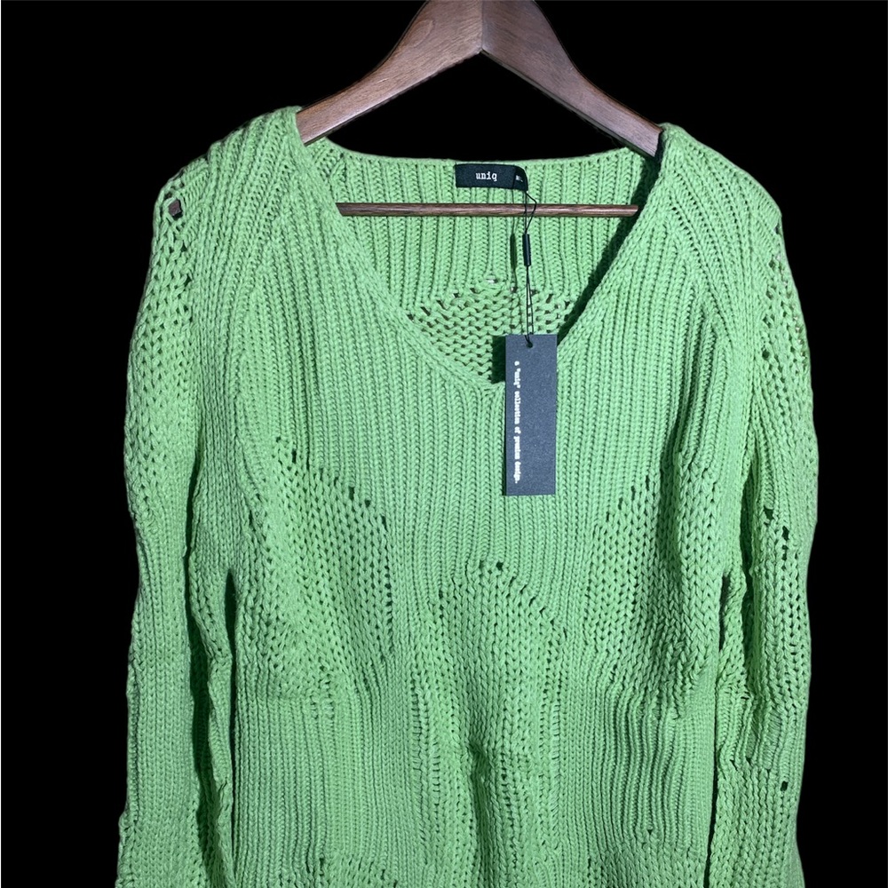 NWT UNIQ Green Knit Sweater Size M/L